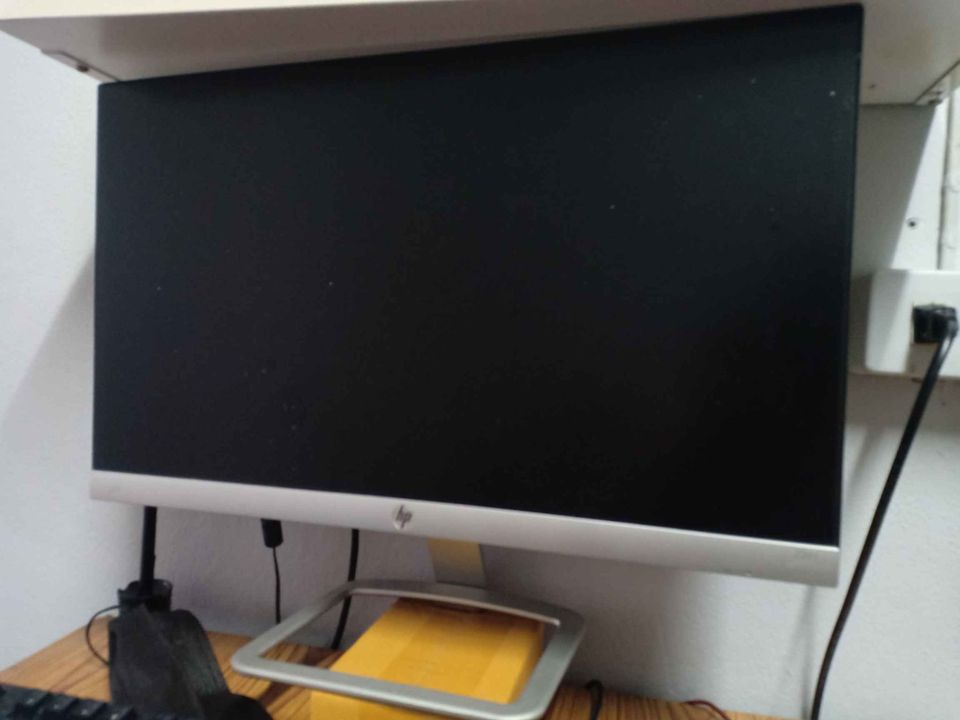 หน้าจอ HP 22ES IPS 1920x1080