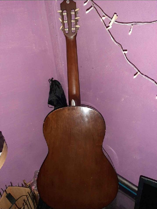 กีต้าโปร่ง YAMAHA C40