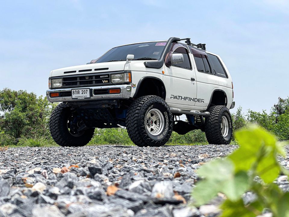 Nessan Terrano ปี43 auto 4x4 3.0