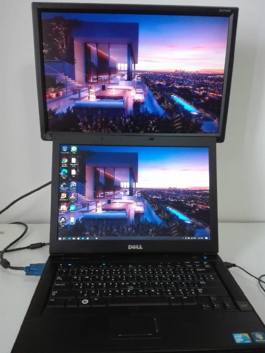 Dell LattitudeE6410 แถมจอacer 17 นิ้ว สำหรับใช้งาน 2 หน้าจอ