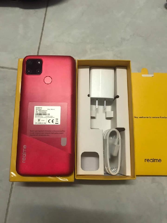 Realme C12