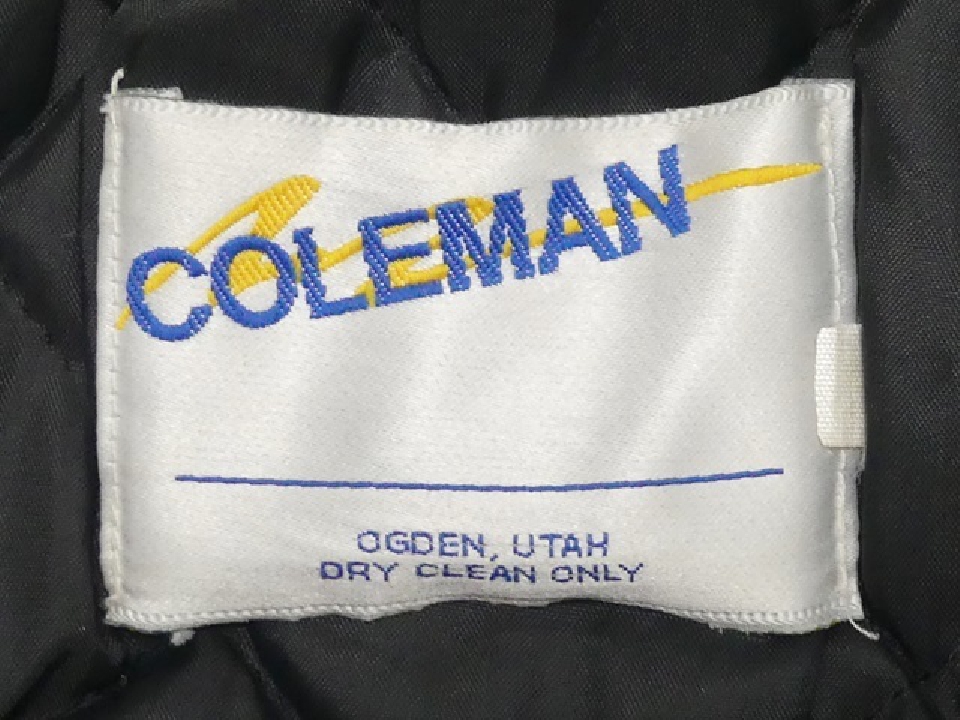 เสื้อ โคลีแมน COLEMAN สีแดงหนังแท้