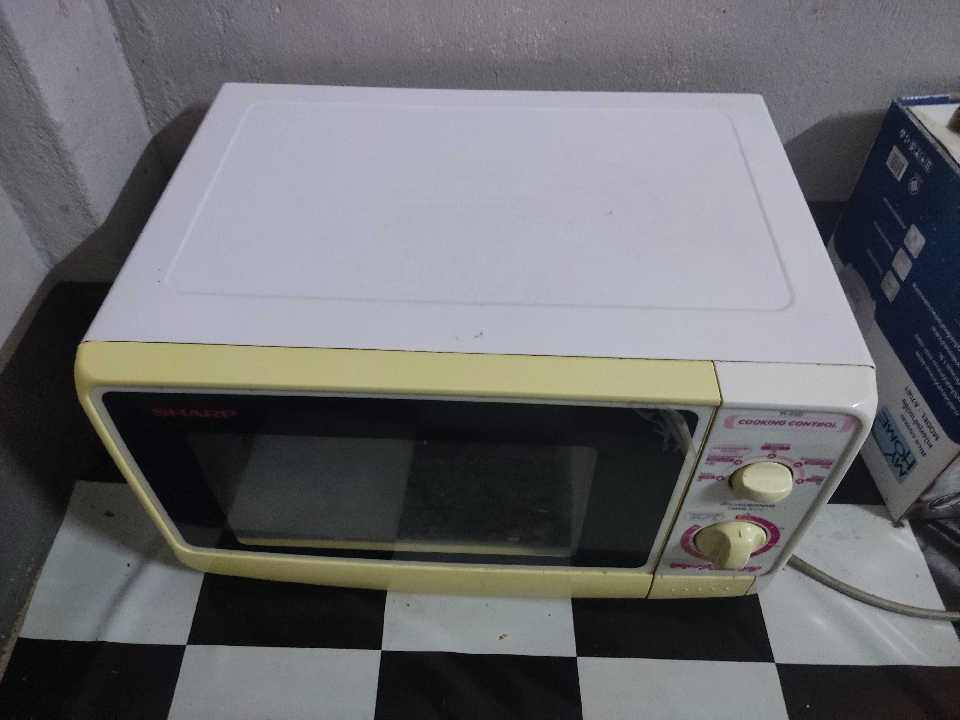 ไมโครเวฟ Sharp รุ่น R-220
