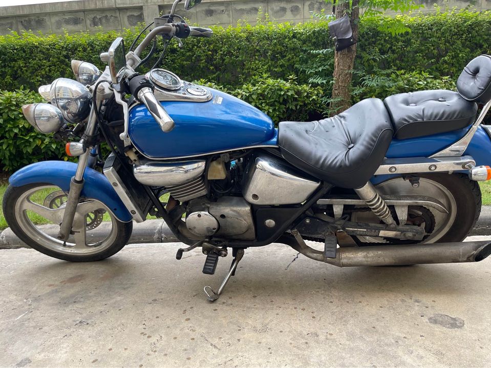 Honda phantom 2005