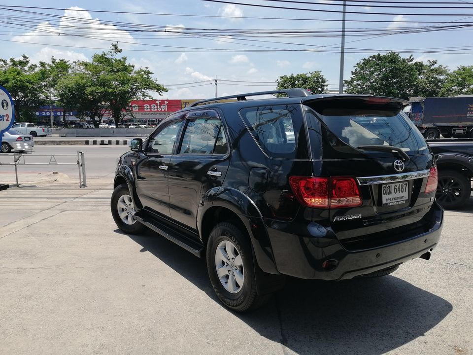 TOYOTA​ FORTUNER​ 2.7V ​ปี2005