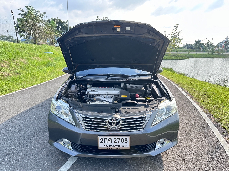 TOYOTA CAMRY 2.0 G AT 2013