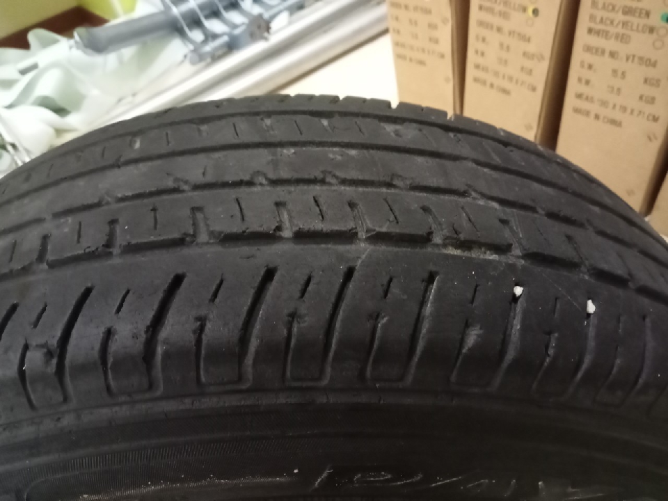 ล้อแม็ก ISUZU TFR Dragoneye ขอบ 14-6 รูพร้อมยาง