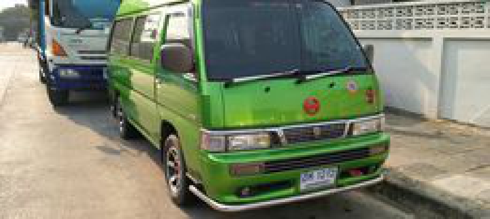 Nissan urvan 2541