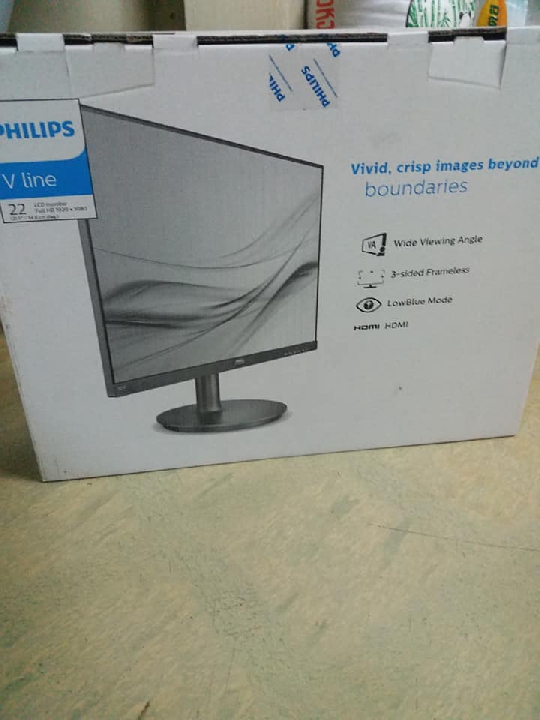 Monitor full HD 22"