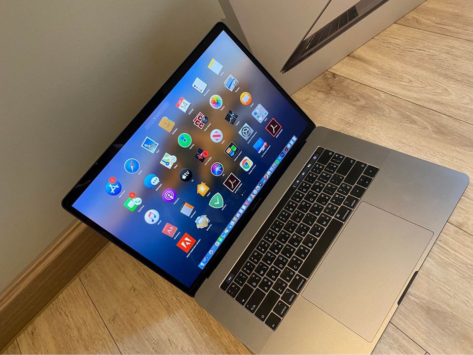MacBook Pro 2019 (15 inch)