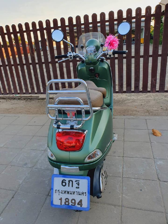 ขาย VESPA 150cc รุ่นLXV1503V1E รถปี2016 ไมล์แท้20,xxx