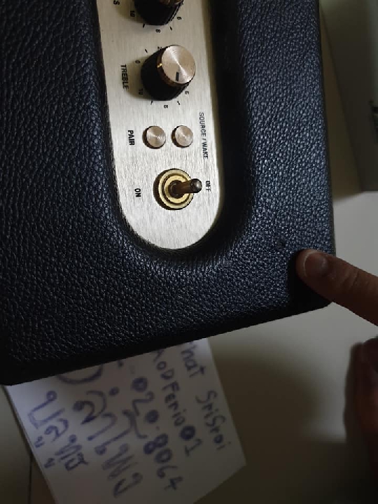 ขาย fender Newport