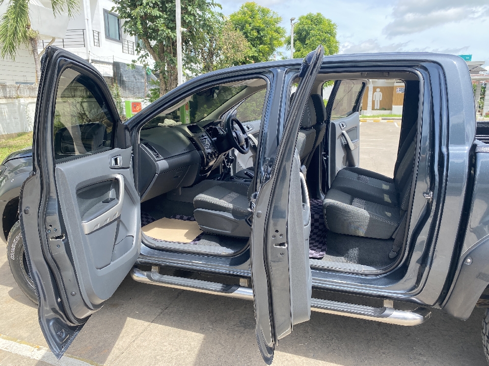 FORD RANGER Hi-Rider 2.2 4 ประตู