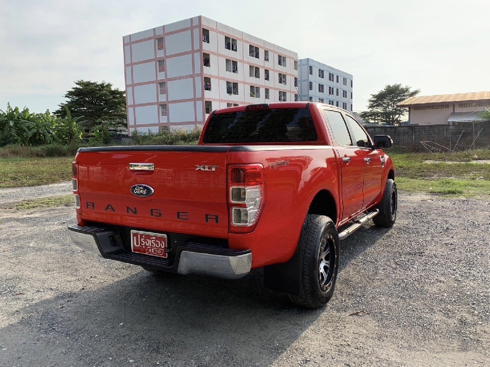 Ford Ranger 2.2 XLT Hi-Rider 6MT เกียร์ธรรมดา ปี2013