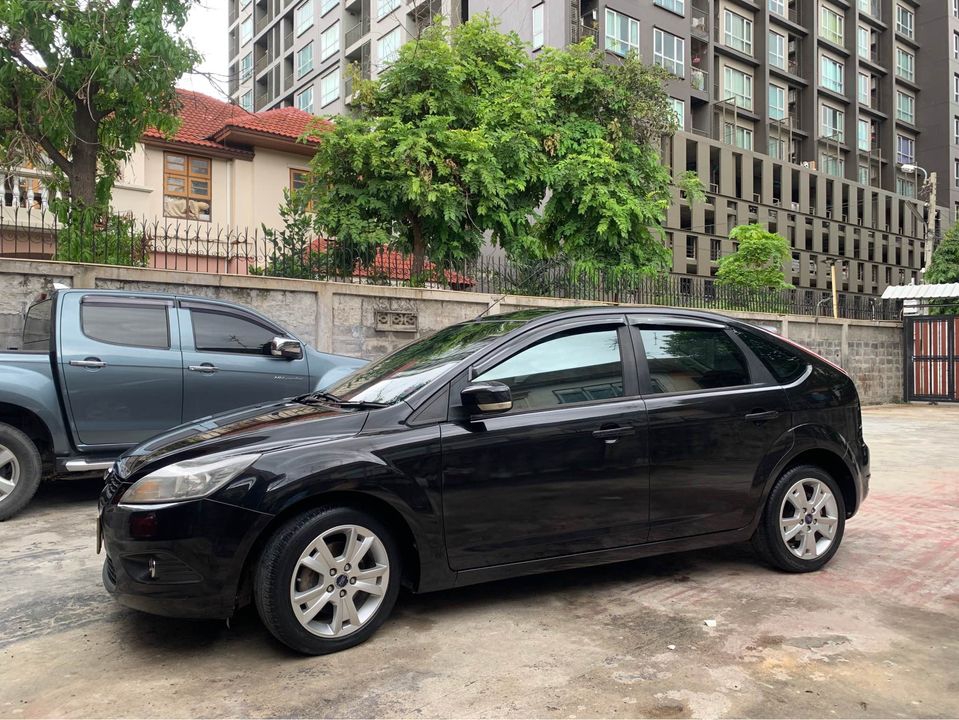 Ford Focus 1.8 ปี 2010