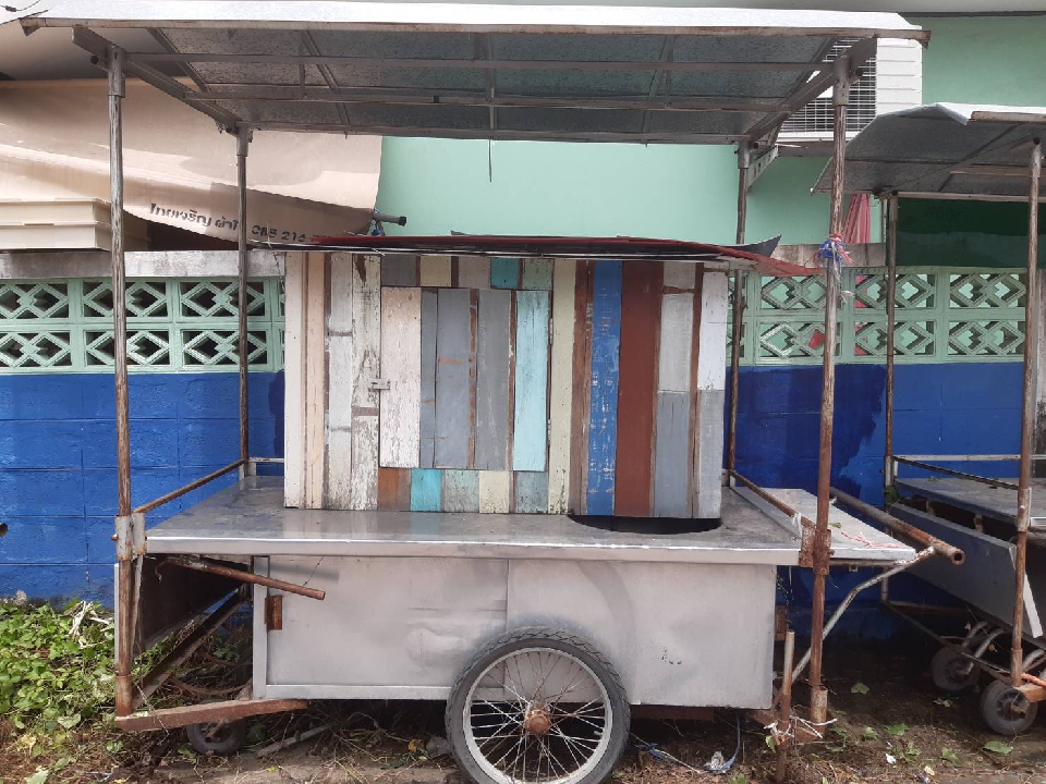 อุปกรณ์ร้านข้าวหมูแดงหมูกรอบ+ก๋วยเตี๋ยวมืองสอง