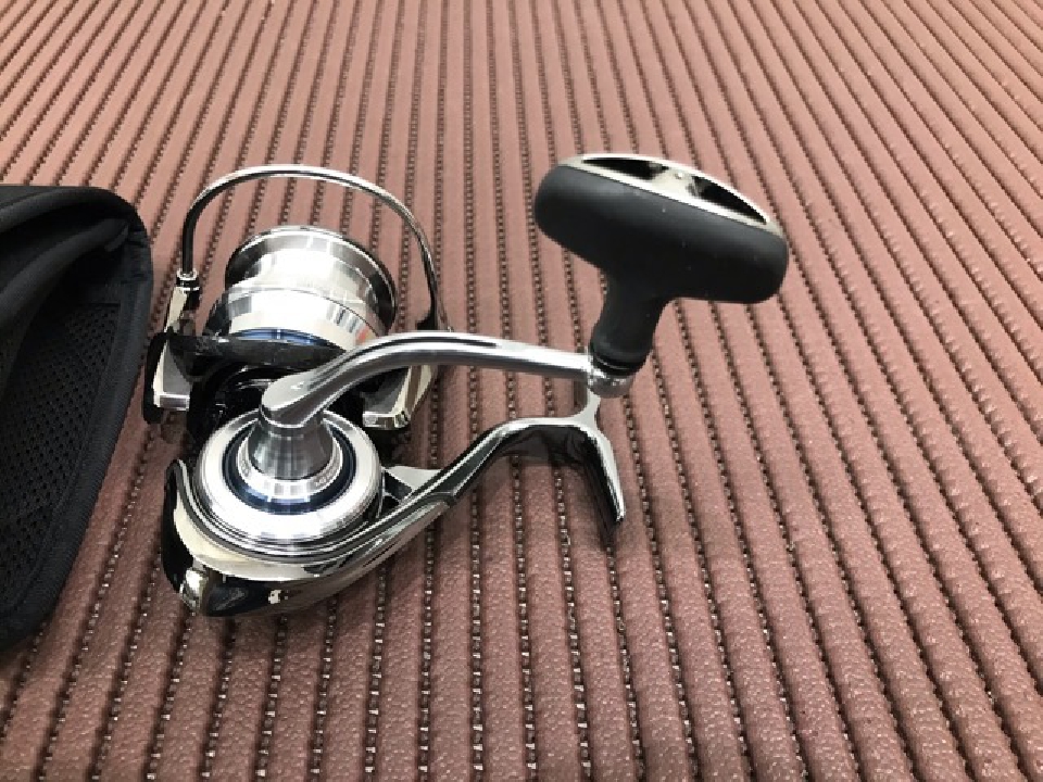 รอก ตกปลาDaiwa 18  LT 3000