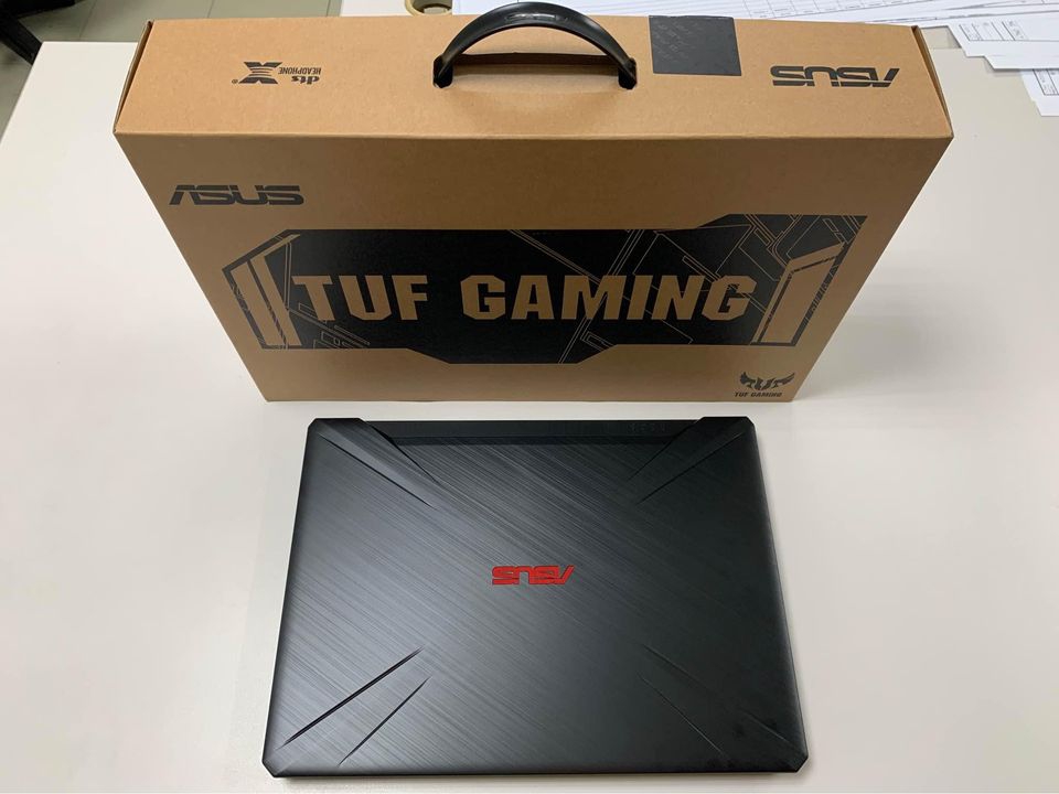 ASUS TUF GAMING FX505DY-AL041T