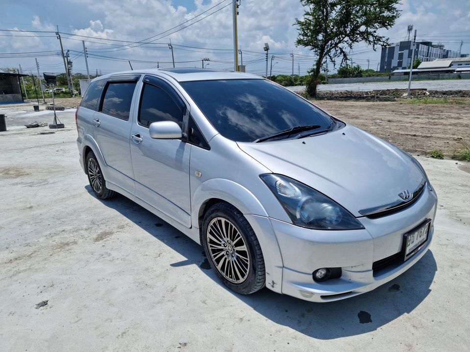 toyota wish ปี 04