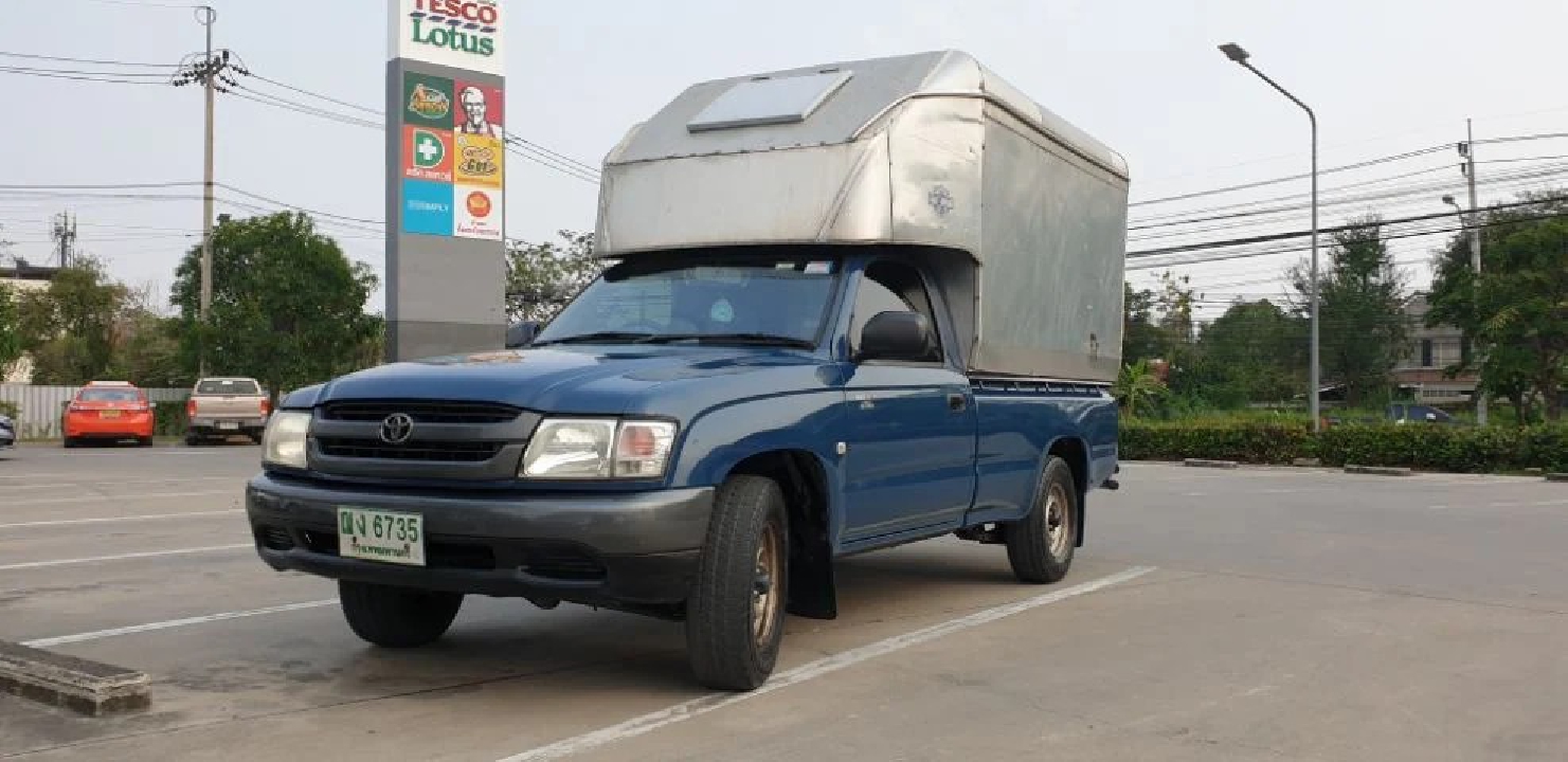 Toyota รุ่น Hilux Tiger D4D ปี 2004