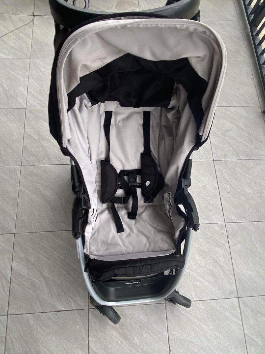 รถเข็น FREVO Travel System DLX Evenflo