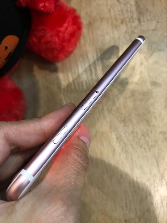 iphone 7 (128gb)ราคา 4,900บาท เครื่องไทย