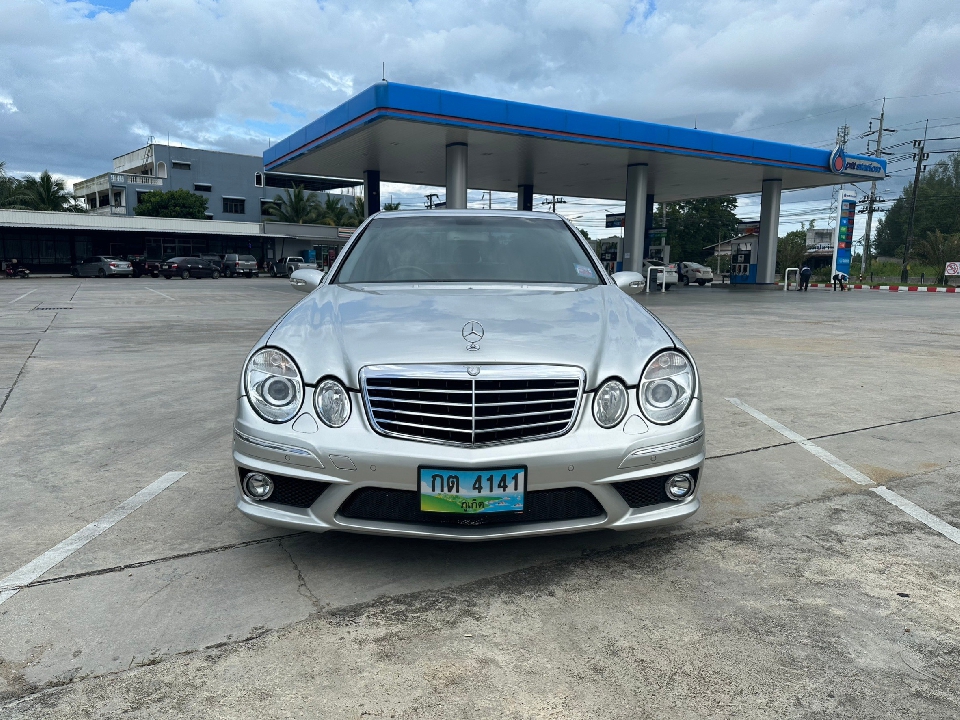 BENZ E240 W211 AVANTGARDE AT  2005