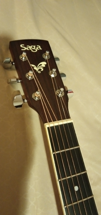 Saga SF-700 ce
