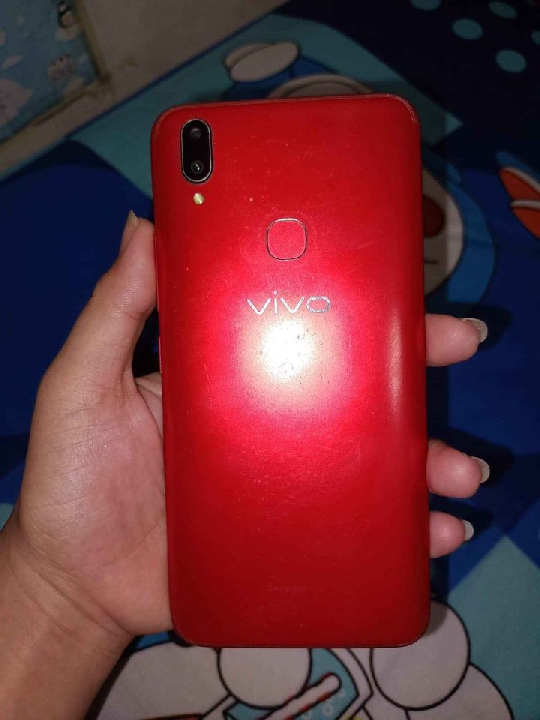 Vivo v9 ขอคนรับสภาพได้ พร้อมจบลดได้