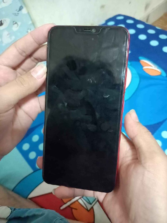 Vivo v9 ขอคนรับสภาพได้ พร้อมจบลดได้