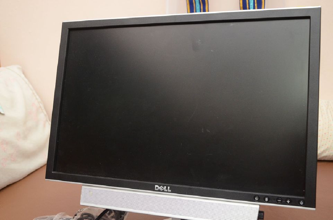 จอคอมDell UltraSharp 2208WFP LCD Monitor 22นิ้ว
