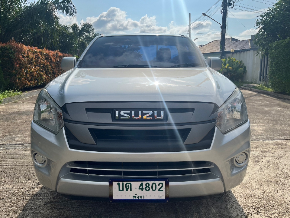 ISUZU  D-max SPARK  1.9 S Ddi MT 2019