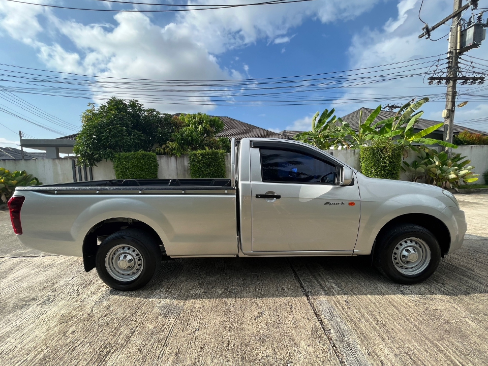 ISUZU  D-max SPARK  1.9 S Ddi MT 2019