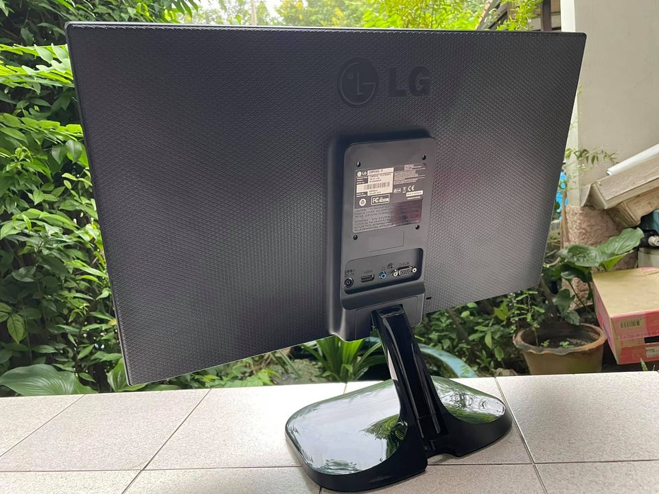 จอ LG 23MP65 23” นิ้ว IPS ไร้ขอบ มี HDMI
