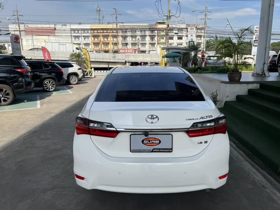 Toyota New Altis 1.6 G MNC Push Start ปี 2017