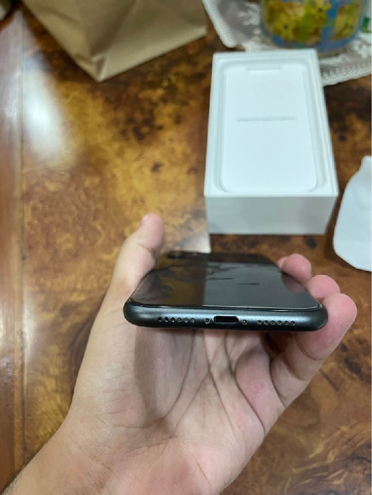 iPhone 11 128GB สีดำ