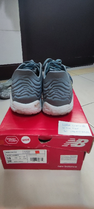 ขาย รองเท้าวิ่ง new balance beacon รุ่นรองtop สีเทา ราคาป้าย 4490฿ Size 10 us 44 eur 9ครึ่ง uk 28cm