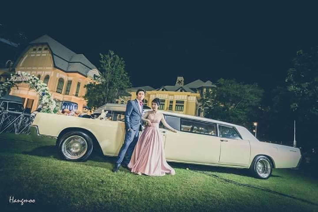 Lincoln Continental 1966 รถสัญชาติอเมริกัน ยี่ห้อ ลินคอร์น รุ่น คอนติเนนตัล