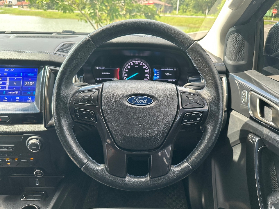 FORD EVEREST 2.0 TURBO SPORT AT 2020