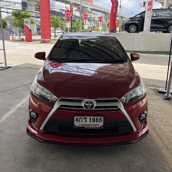 toyota yaris 1.2e ปี 2016