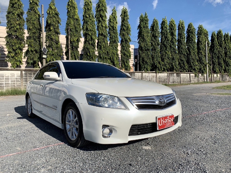 TOYOTA CAMRY 2.4 Hybrid เกียร์ออโต้ ปี 2011 สีขาว