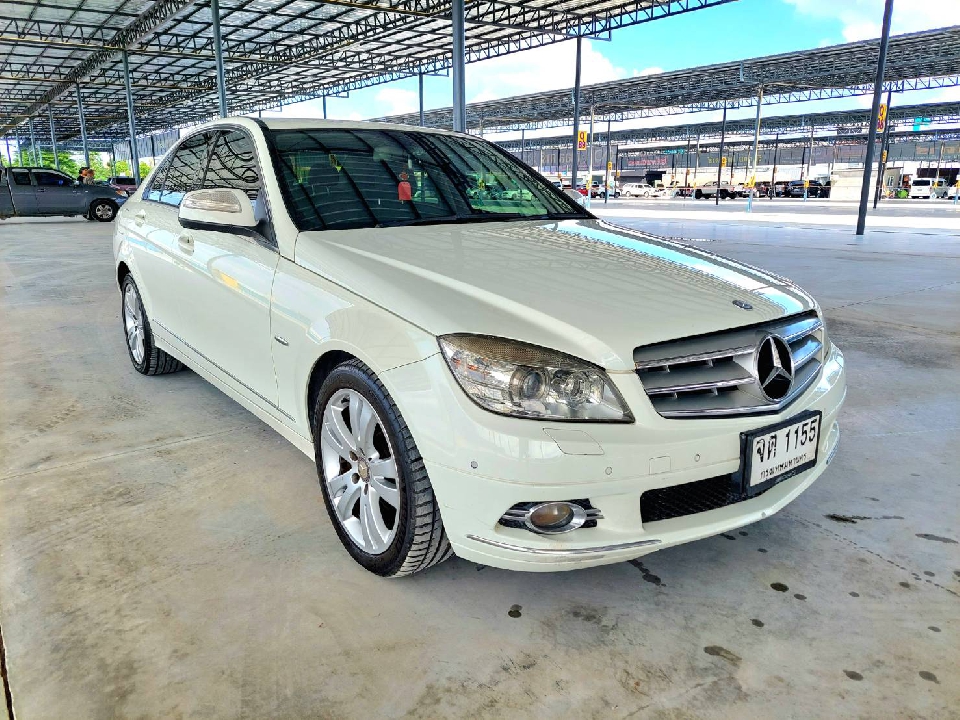 Mercedes Benz w204 c230 เครื่อง2.5 เบนซิน