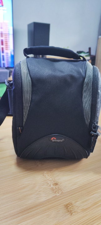 ขาย กระเป๋า กล้อง lowepro ของแท้