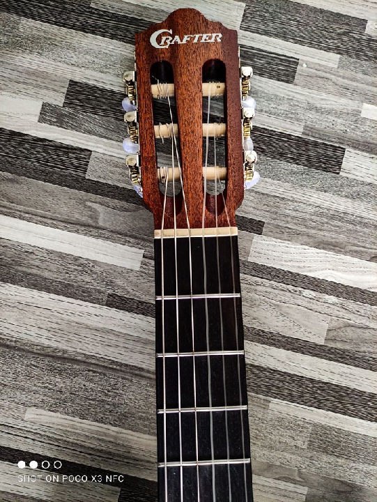 กีต้าร์คลาสสิค CRAFTER HC-100/OP.N