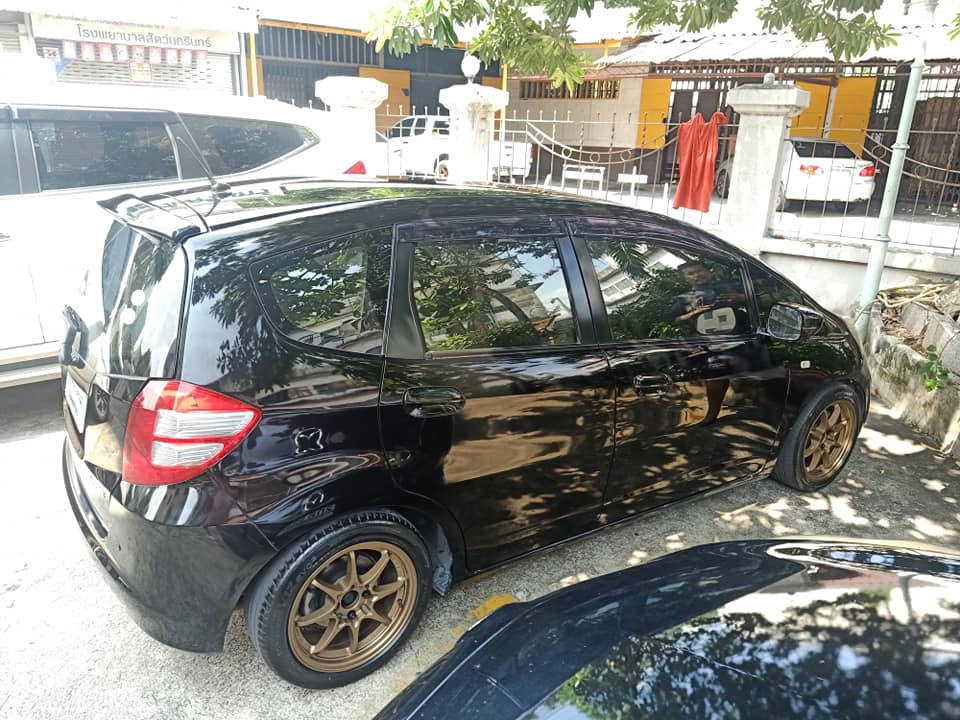 honda jazz GE ปี 2010 จด 11 ออโต้ V