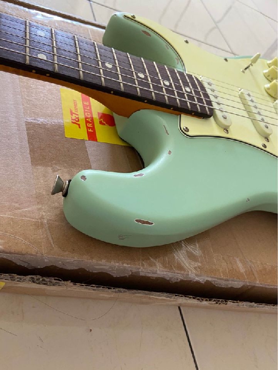 Strat Relic (We R Music)