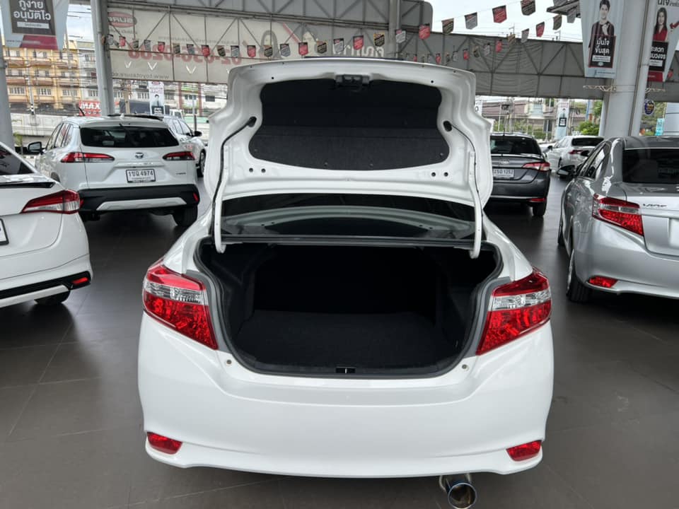 Toyota New Vios 1.5 E เกียร์ Auto ปี 2015