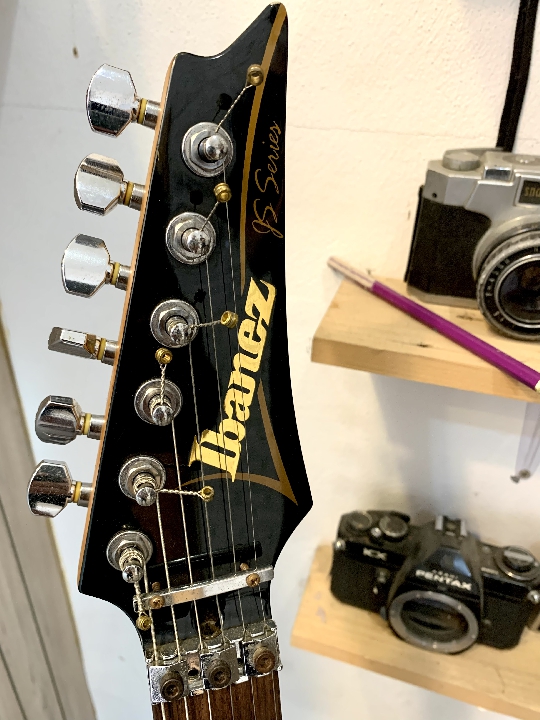 กีตาร์ไฟฟ้าIbanez JS1000-BTB