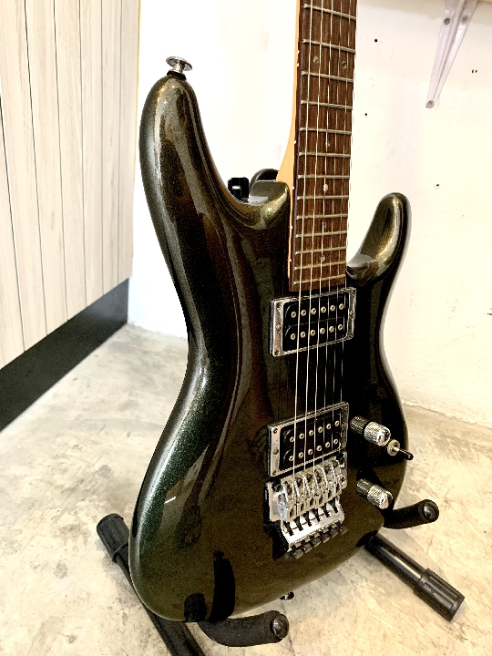 กีตาร์ไฟฟ้าIbanez JS1000-BTB