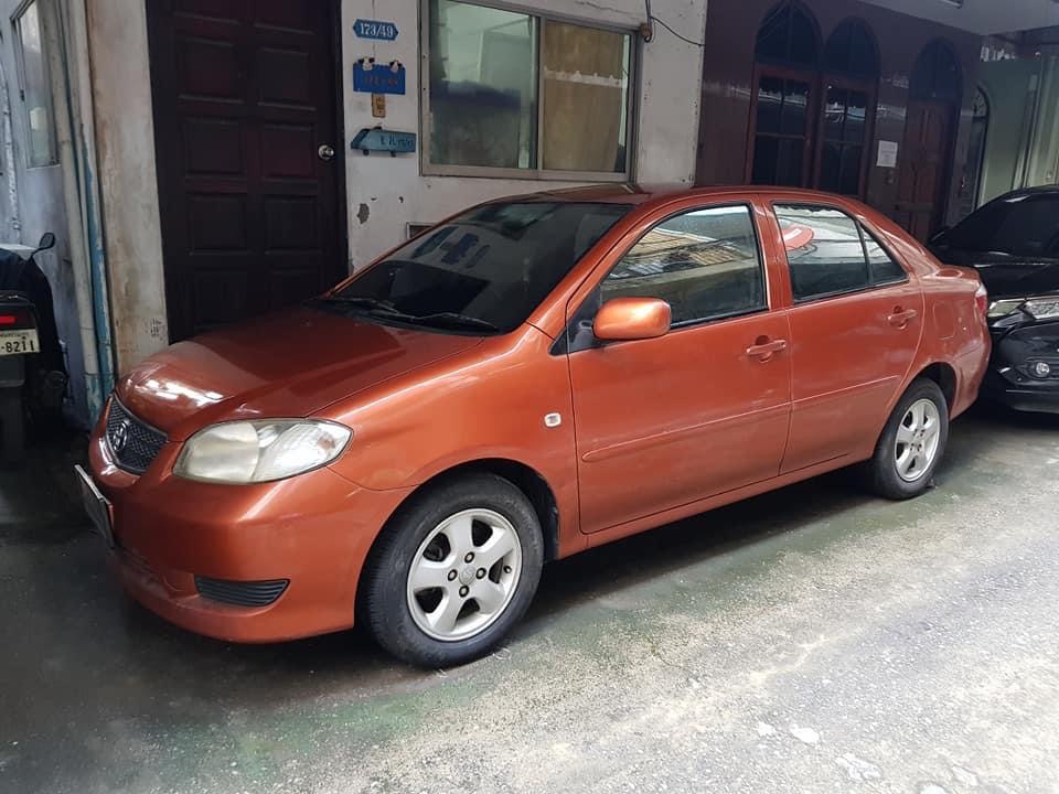 VIOS 1.5E เกียร์ธรรมดา ปี 2003 เบาะหนังแท้